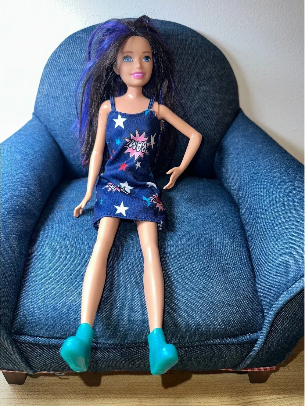 Skipper MATTEL Barbie Sister Babysitters Doll Purple Hair